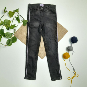 شلوار جذب برند alive خط یاسی دار ذغالی رنگ