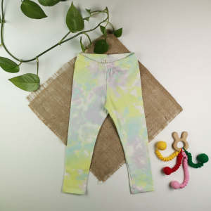 شلوار دخترانه طرح آبرنگی سبز رنگ - 3 سال