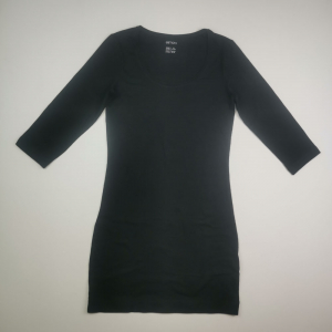 بلوز زنانه آستین سه ربع برند اسمارا لانگ مشکی رنگ