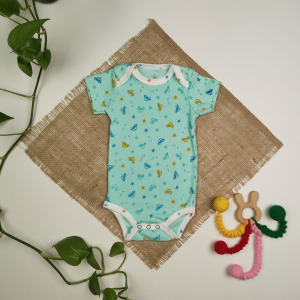 بادی نوزادی پسرانه آستین کوتاه طرح ماشین فیروزه ای رنگ - 3-6 ماه