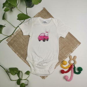 بادی نوزادی دخترانه آستین کوتاه برند twins طرح خرگوش صورتی رنگ