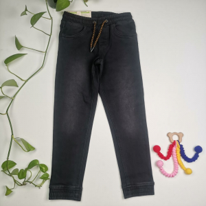 شلوار جین برند pepperts طرح توکرک کمر کش مشکی رنگ