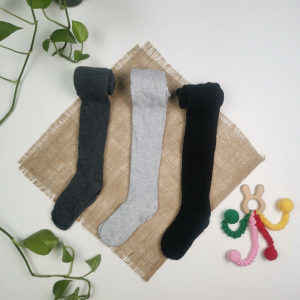 جوراب شلواری نوزادی برند Kuniboo ست سه عددی طوسی رنگ