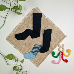 جوراب شلواری نوزادی طرح راه راه ست دو عددی سرمه ای رنگ - 6-12 ماه