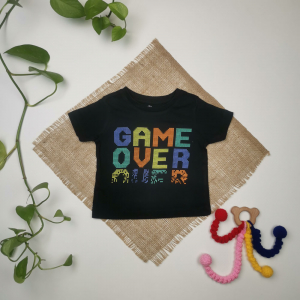 تیشرت نوزادی پسرانه آستین کوتاه طرح نوشته دار مشکی رنگ - 12 ماه