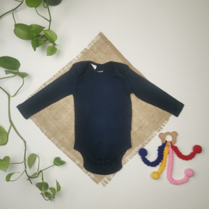 بادی نوزادی آستین بلند برند لوپیلو طرح جلو بسته سرمه ای رنگ