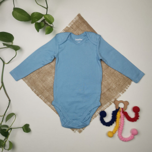 بادی نوزادی پسرانه آستین بلند طرح جلو بسته آبی روشن رنگ