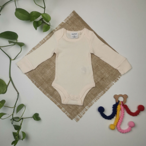 بادی نوزادی دخترانه آستین بلند برند Lily & Dan طرح کبریتی شیری رنگ - 2-6 ماه