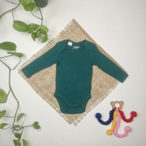 بادی نوزادی آستین بلند برند لوپیلو طرح کبریتی سبز رنگ - 2-6 ماه