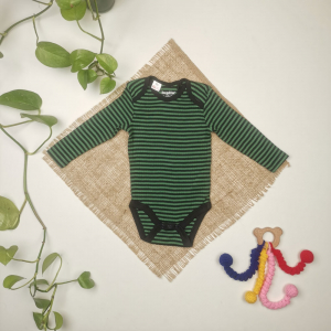 بادی نوزادی پسرانه آستین بلند برند لوپیلو طرح کبریتی راه راه مشکی رنگ - 2-6 ماه