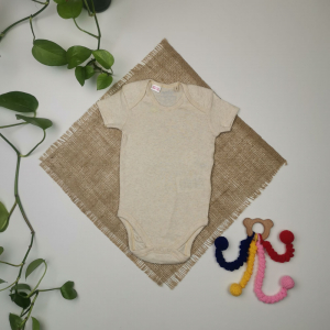 بادی نوزادی آستین کوتاه برند لوپیلو طرح جلو بسته کرمی رنگ - 2-6 ماه