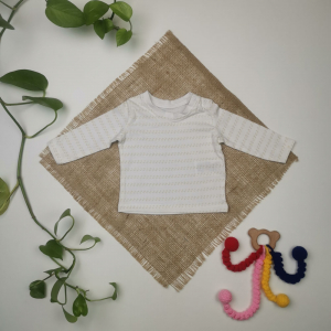 بلوز نوزادی آستین بلند برند لوپیلو طرح راه راه دکمه دار سفید رنگ